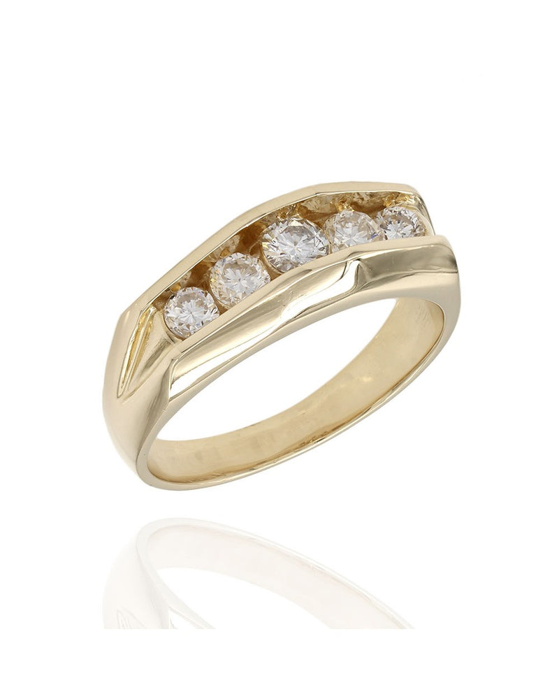 Diamond Ring in Gold