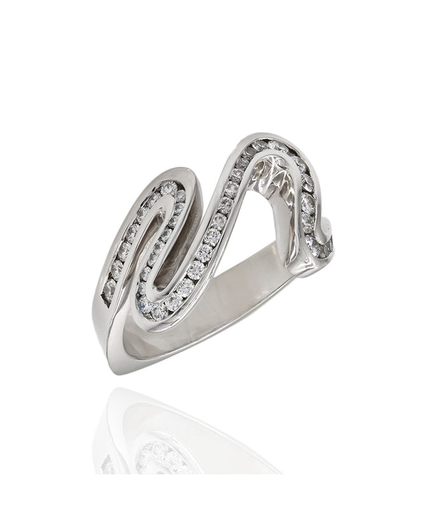 Gauthier Diamond Ribbon Ring in Gold