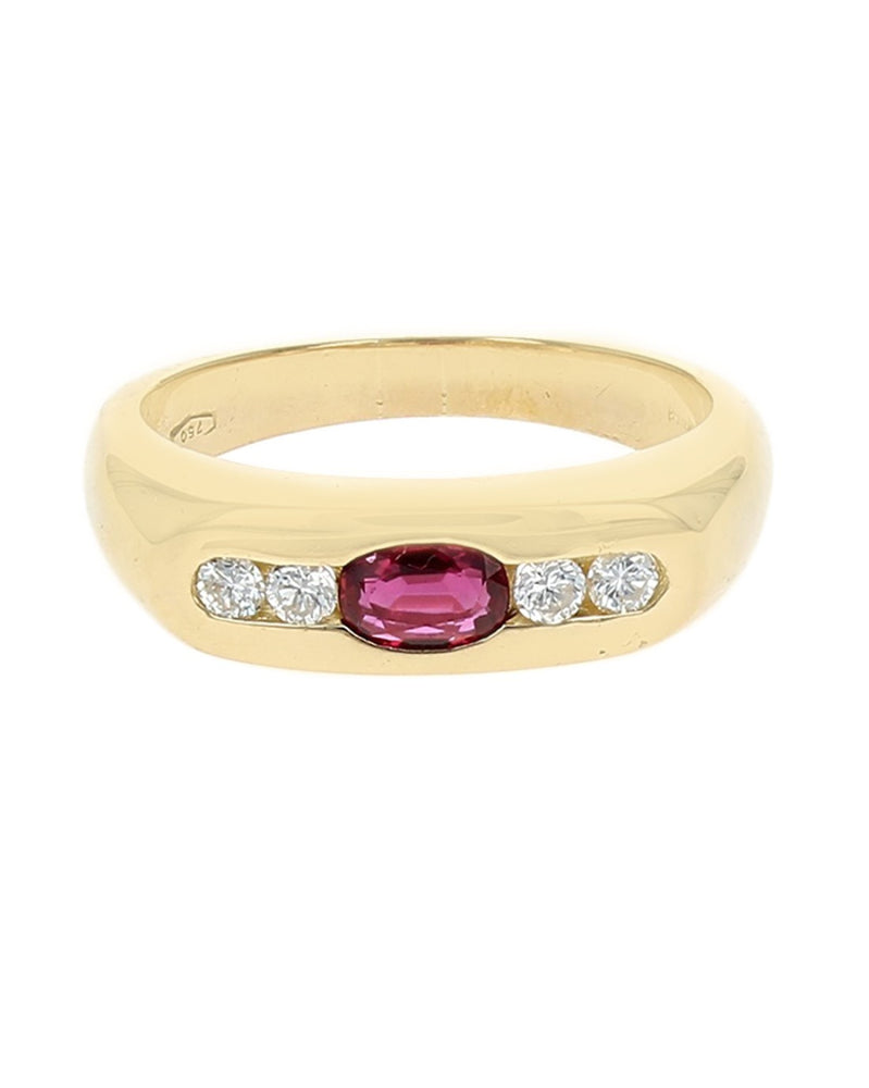 18k Oval Ruby Diamond Ring