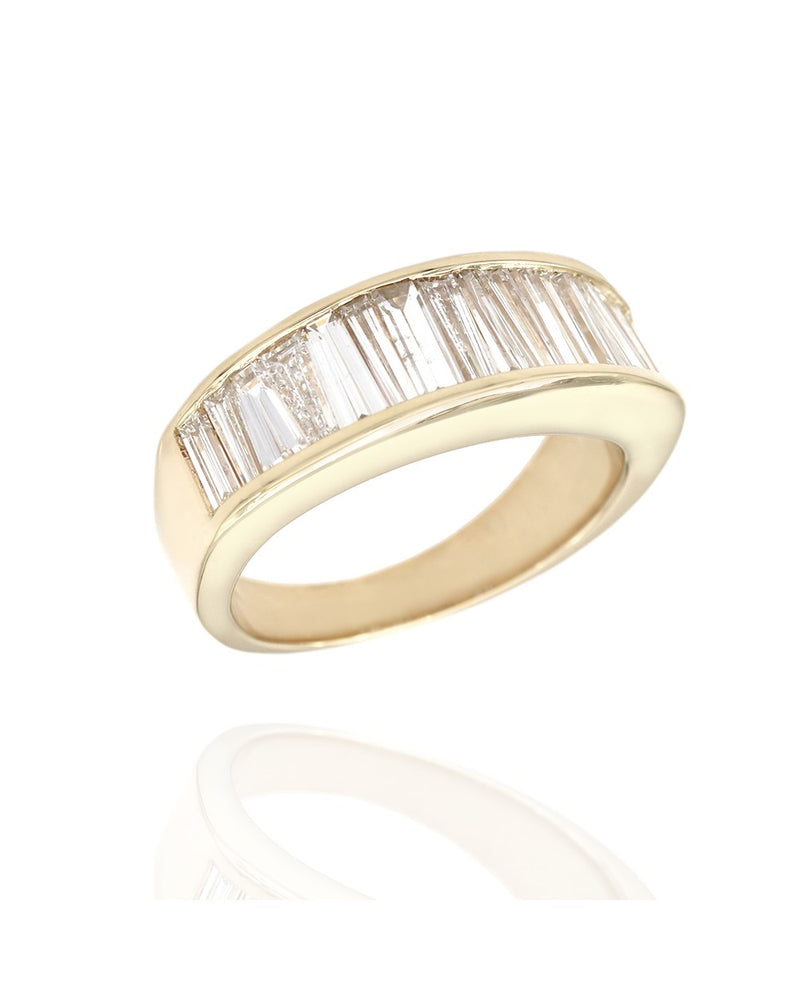 Baguette Diamond Ring in Gold