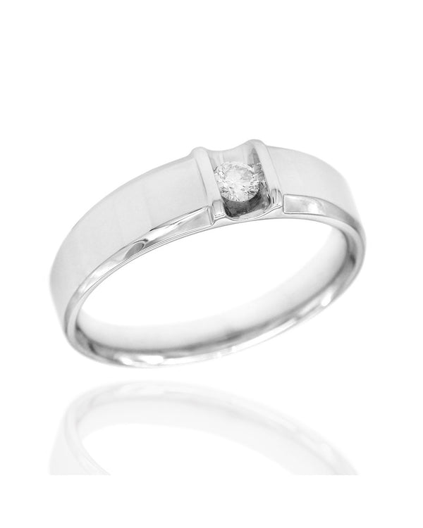 Gentlemans Diamond Solitaire Ring in Gold