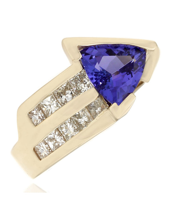 14KY Tanzanite and Diamond Ring