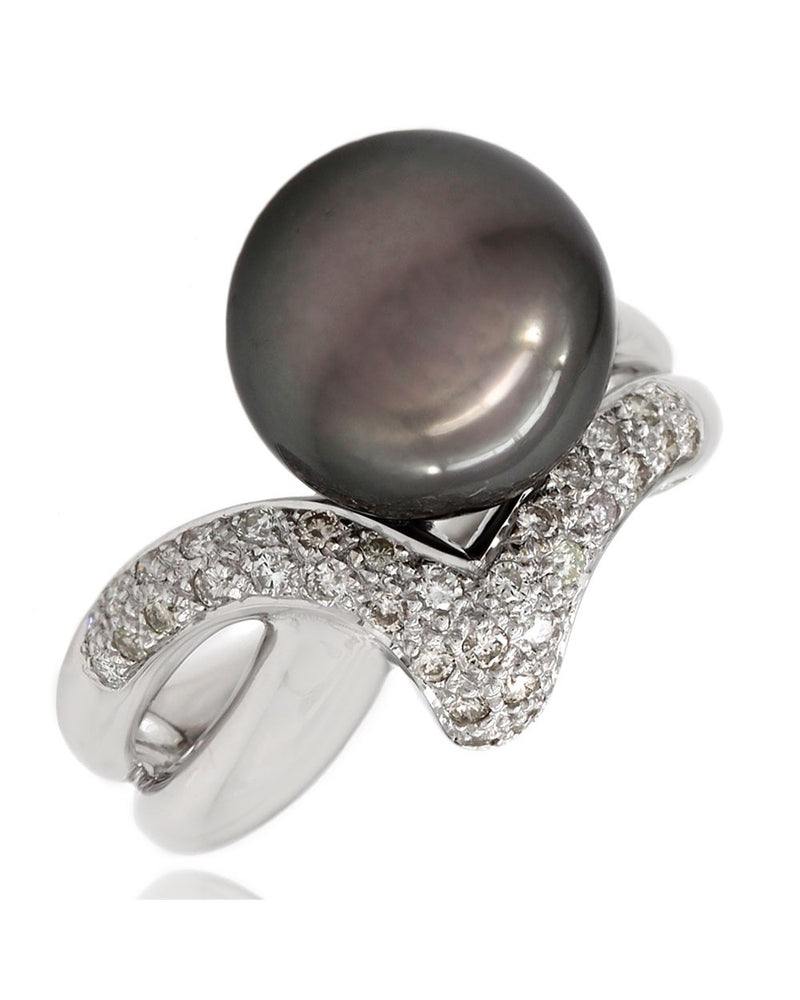 Tahitian Pearl and Diamond Ring in Gold