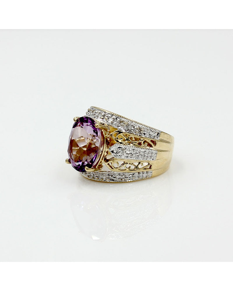 Amethyst and Diamond Ring in Gold