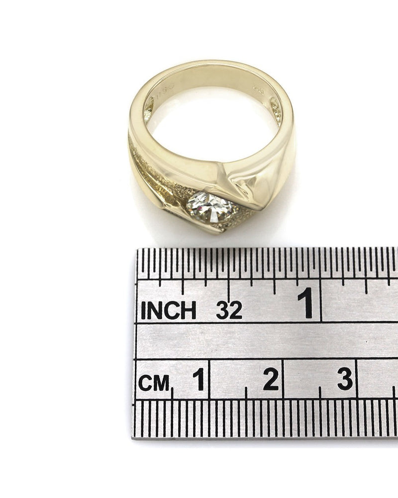 Gents Diamond Solitaire Ring in Gold