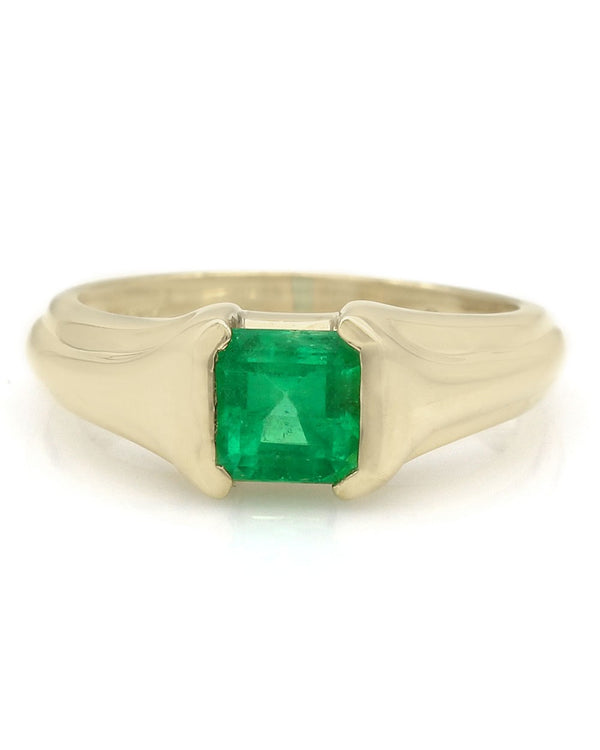 18KY Emerald Solitaire Ring