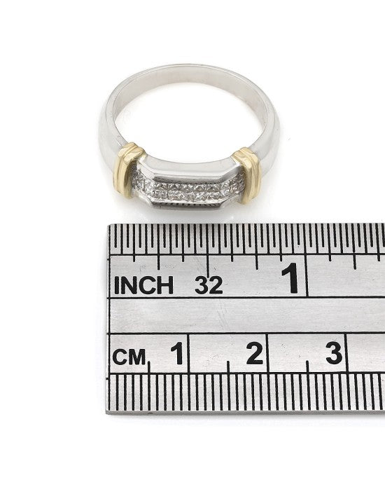 Invisible Set Princess Cut Diamond Ring with Gold Shoulders in Two-Tone 14k.