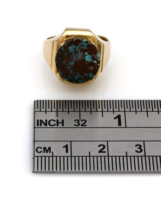 Oval Turquoise Ring in Yellow Gold