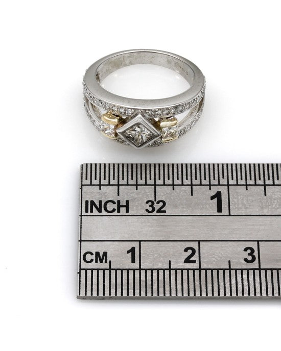 Princess and Round Diamond Split Shank Ring