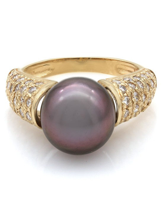 Black South Sea Pearl and Diamond Tapered ring in Gold