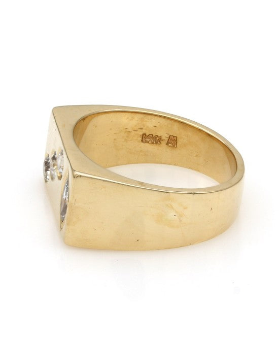 Gentleman's Rectangular Top Diamond Ring in Gold