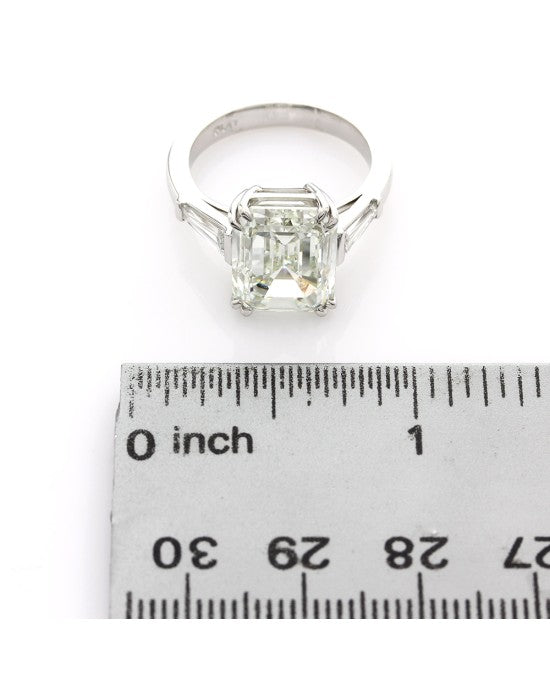 Emerald Diamond Solitaire Ring in Platinum