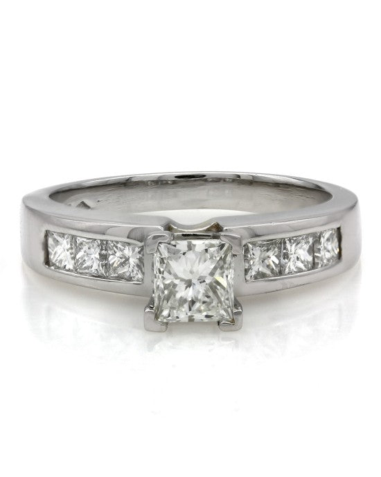 Princess Cut Diamond Ring in Platinum