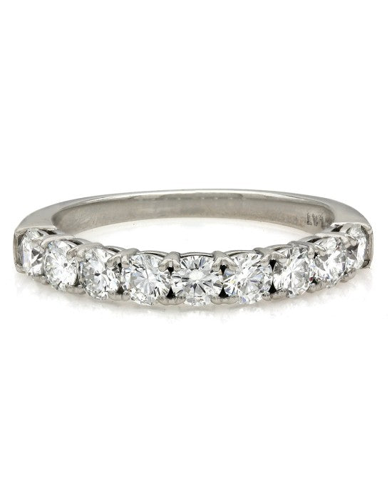 Round Diamond Band in Platinum