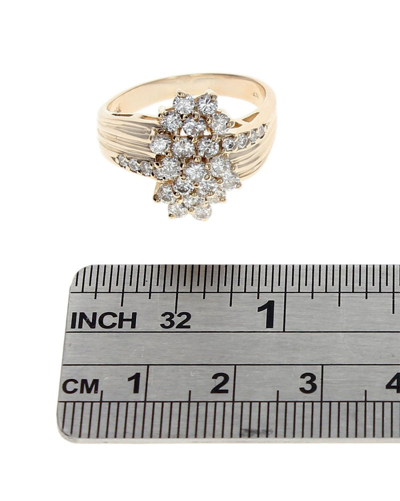 Diamond Fluted Cluster Ring in Gold