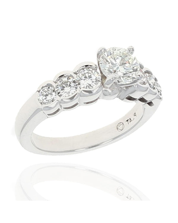 Round Brilliant Diamond Solitaire and Round Diamond Side Ring