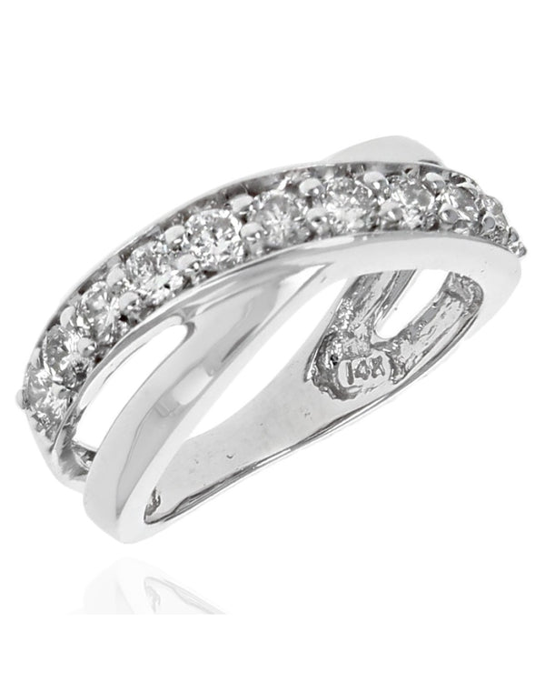 Diamond Crossover Ring in Gold