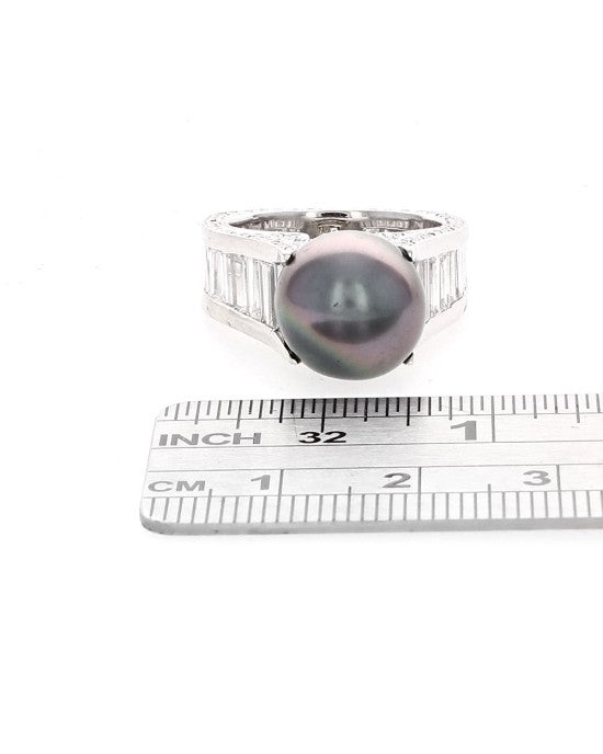 Gauthier Black Tahitian Pearl and Diamond Ring