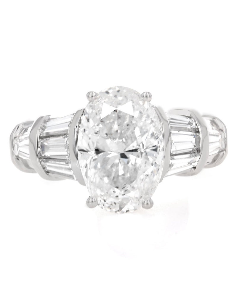 Oval Cut Diamond Solitaire Ring in Platinum