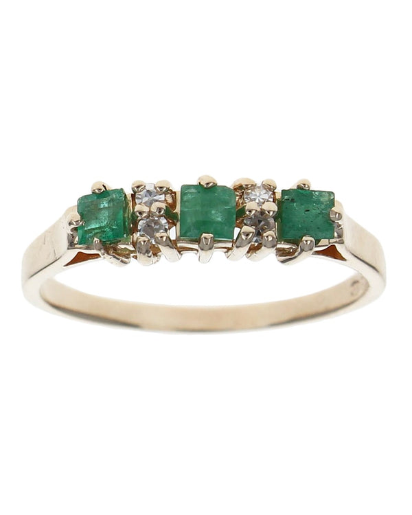 Alternating Emerald and Diamond Ring