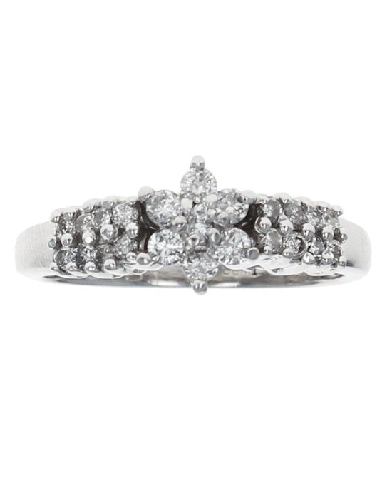 Diamond Star Ring in Platinum