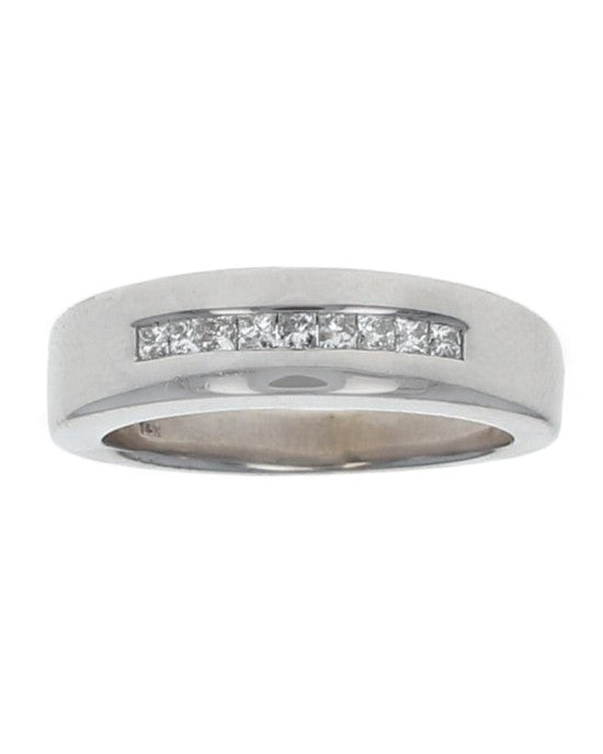 Gentlemans Princess Diamond Tapered Band