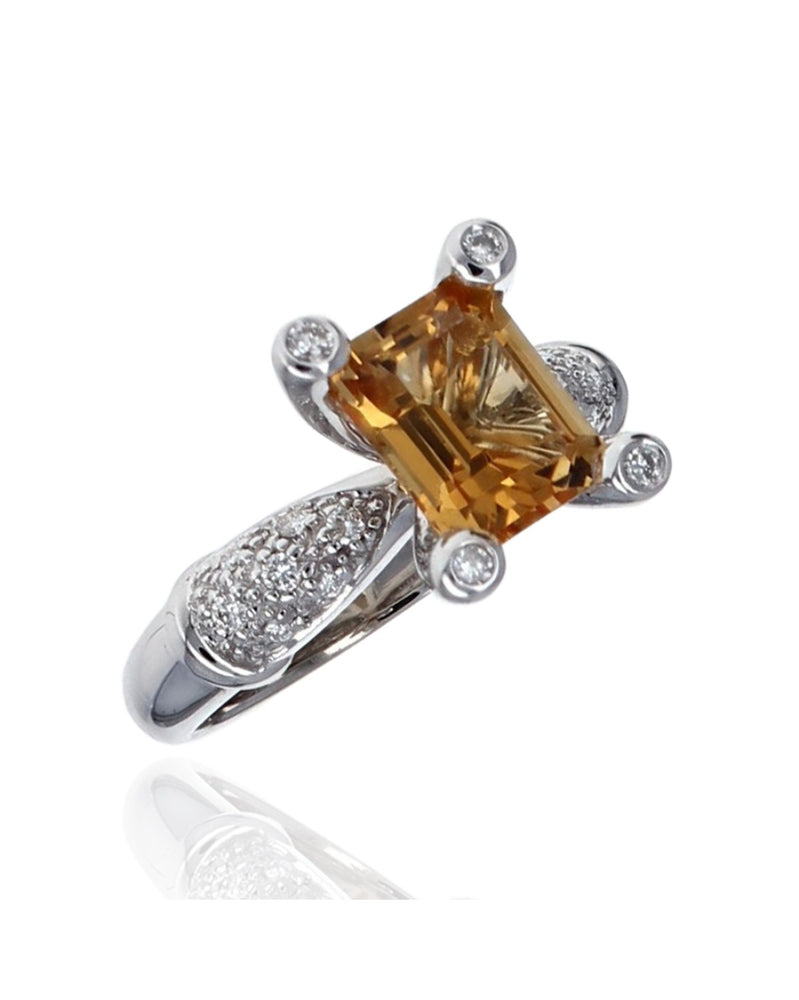 Citrine and Diamond Ring in White Gold