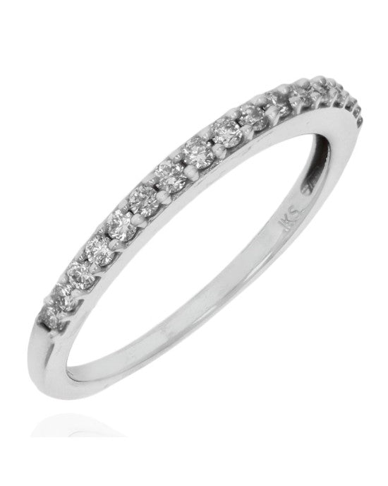 Shared Prong Round Diamond Band