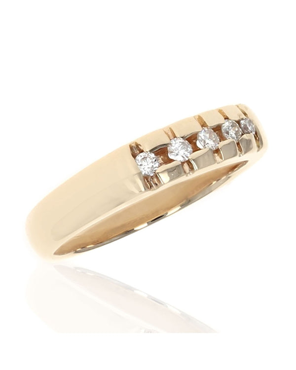 5 Stone Diamond Tapered Band in Yellow Gold