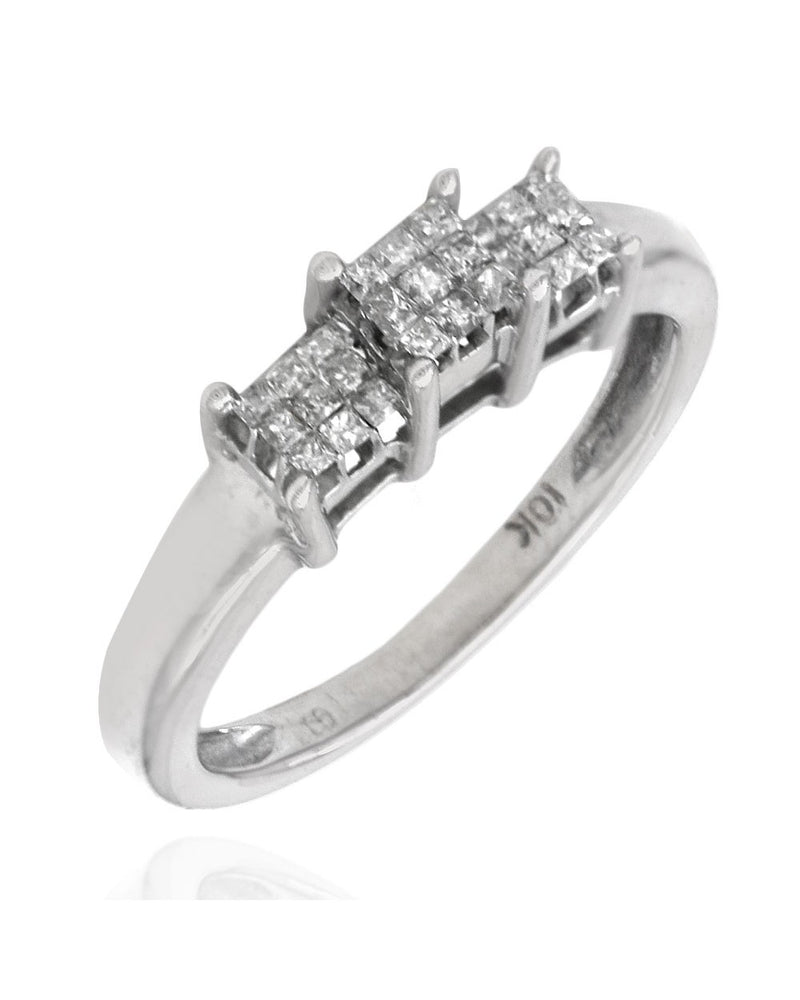 3 Station Diamond Ring in White Gold