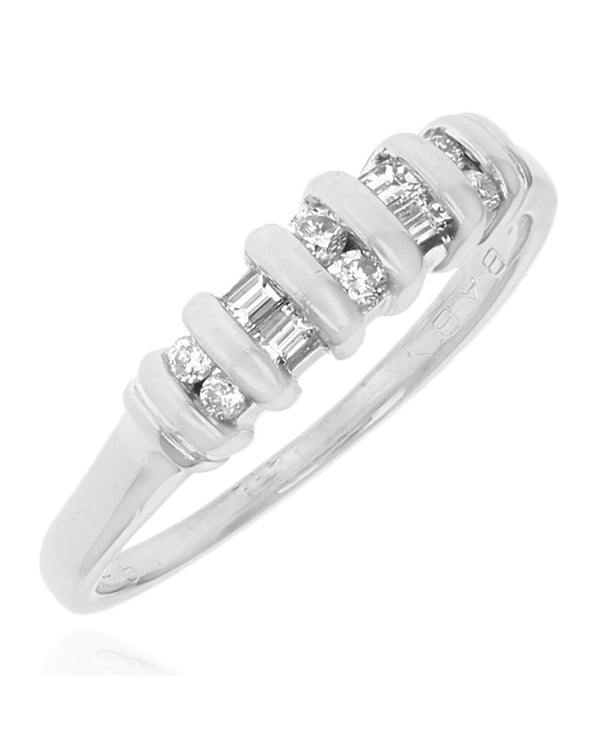 Alternating Round and Baguette Ring
