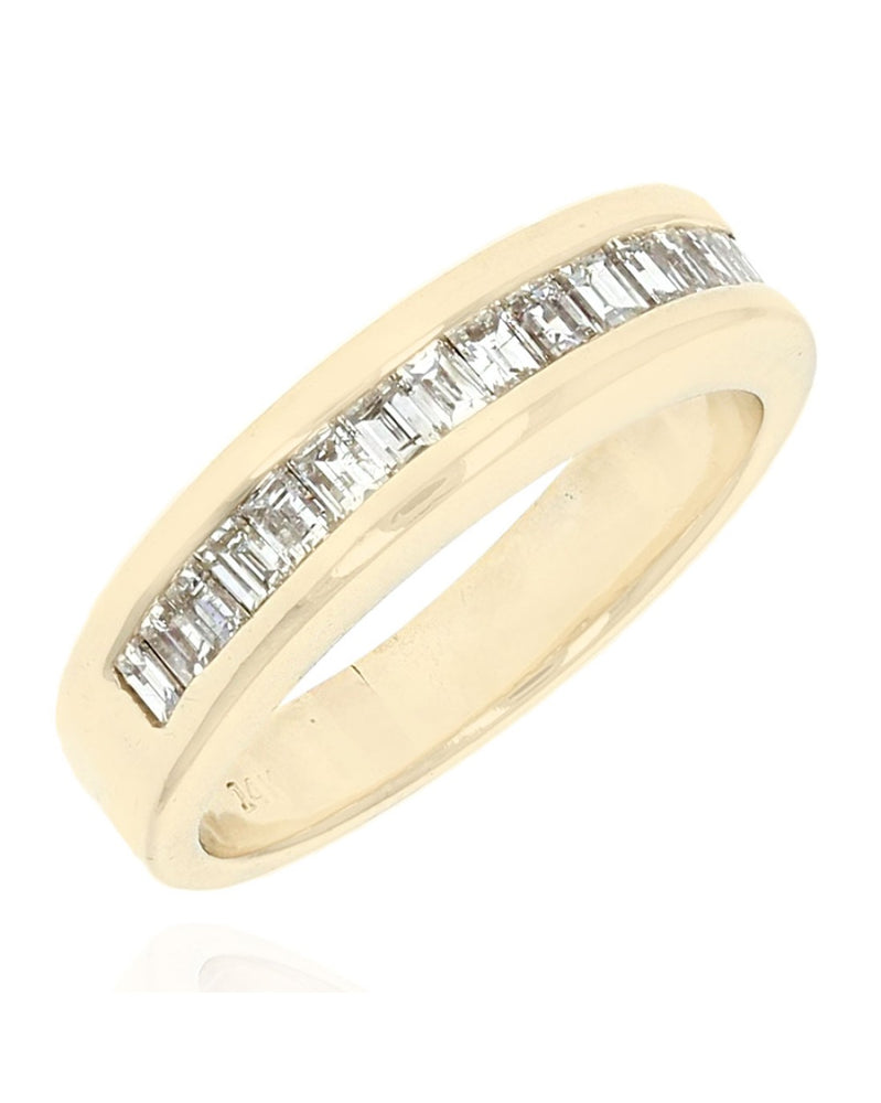 Baguette Diamond Ring in Gold