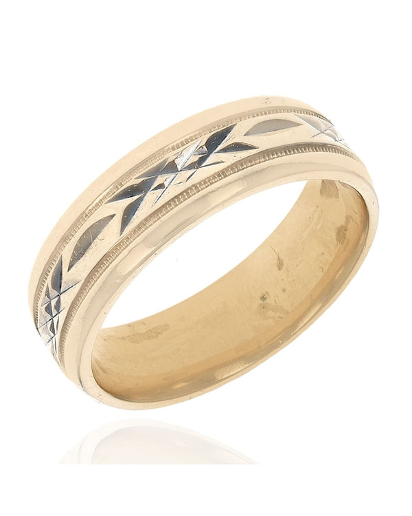 Etched Milgrain Band in Yellow Gold