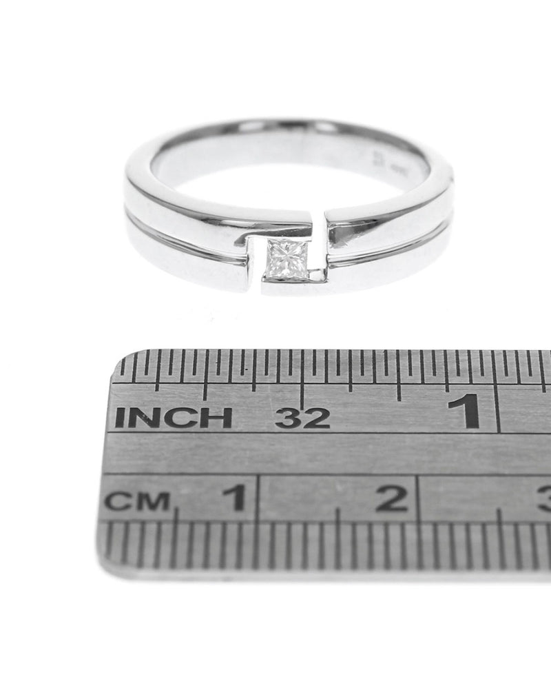 Gentlemans Princess Diamond Solitaire Fluted Band
