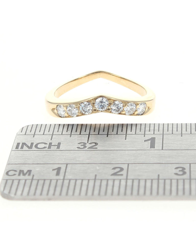 Diamond Chevron Ring in Yellow Gold