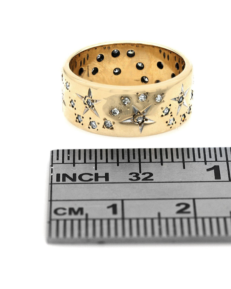 Diamond Stars Band in Yellow Gold