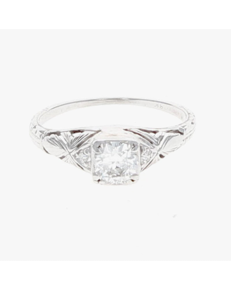 Vintage Diamond Engagement Ring in White Gold