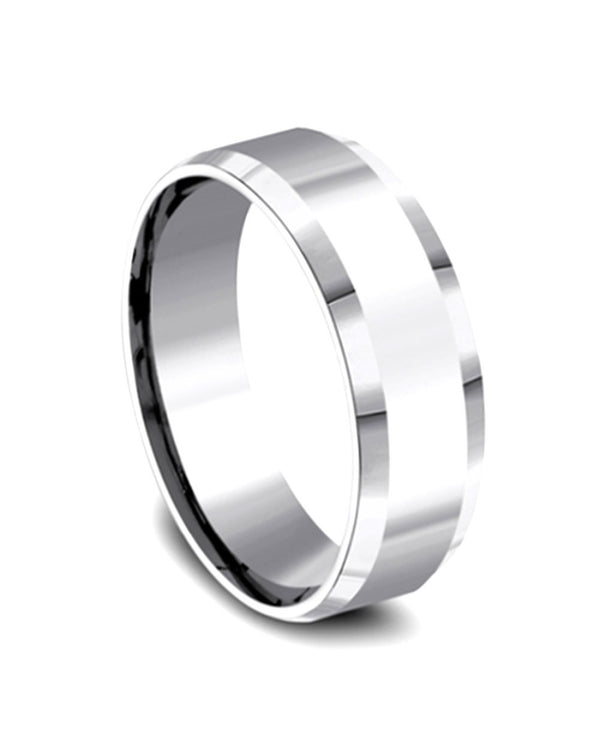 Gentlemen's Beveled Edge Comfort Fit Band in Tungsten