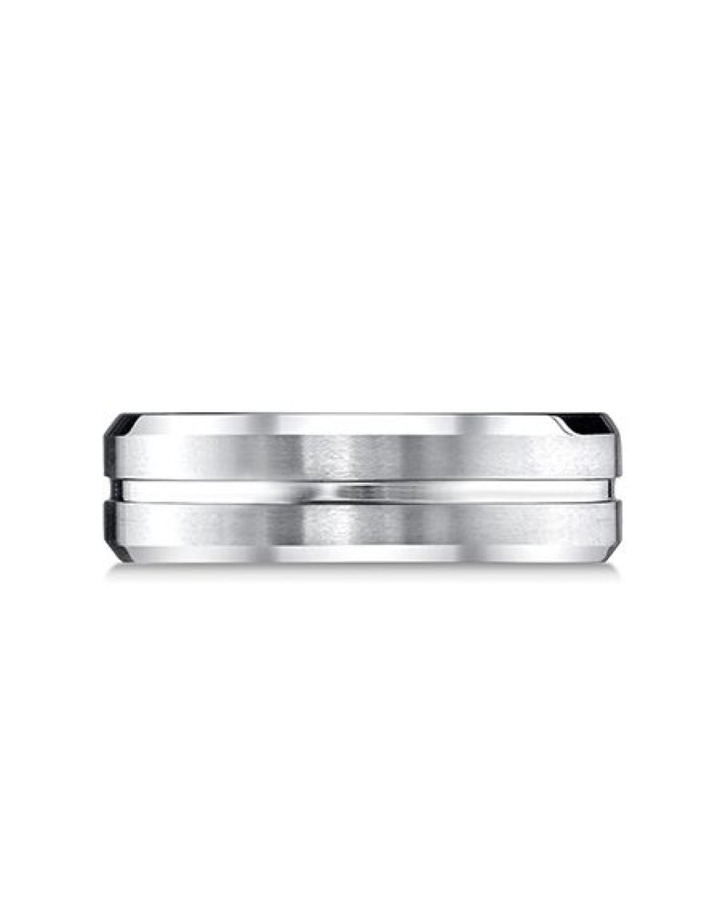 Gentlemen's Center Cut Beveled Edge Comfort Fit Band in Tungsten