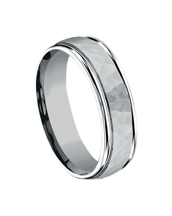 Gentlemen's Hammered Fluted Edge Comfort Fit Band in Grey Titanium