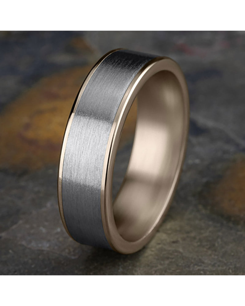 Gentlemen's Thin Edge Comfort Fit Band in Yellow Gold and Grey Tantalum