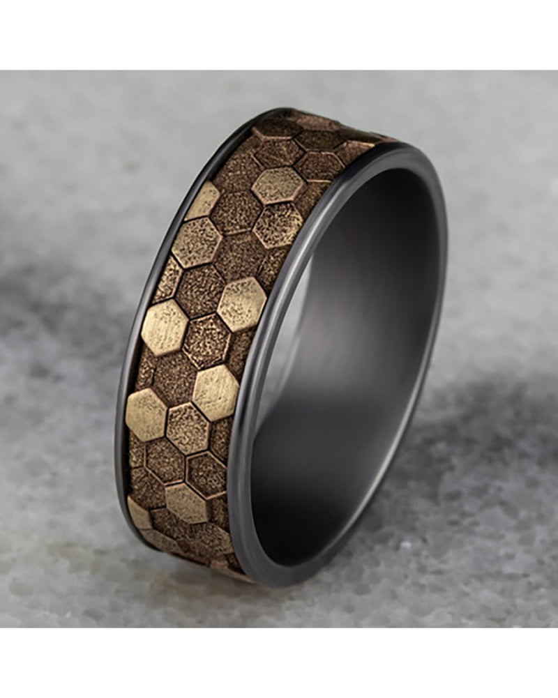 Gentlemen's Honeycomb Pattern Comfort Fit Band in Grey Tantalum and Yellow Gold