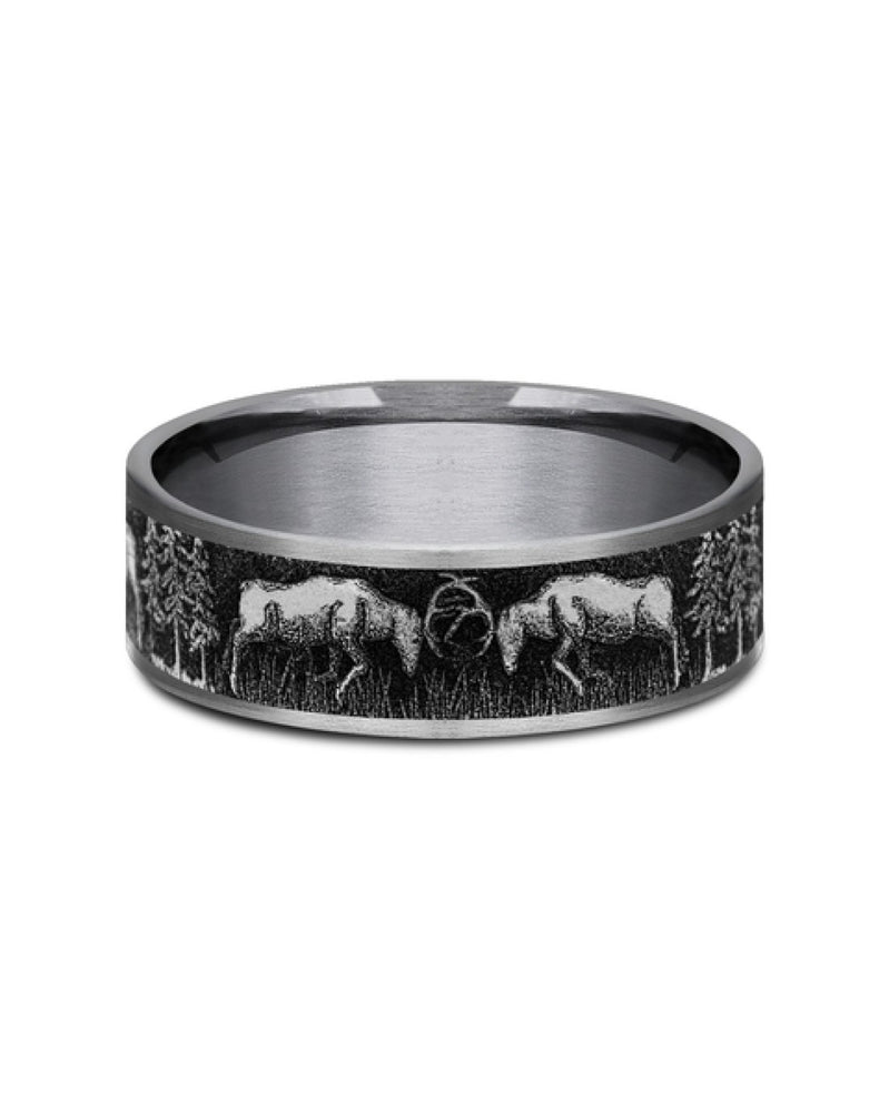 Gentlemen's Deer Fight Design Comfort Fit Band in Tantalum and Titanium