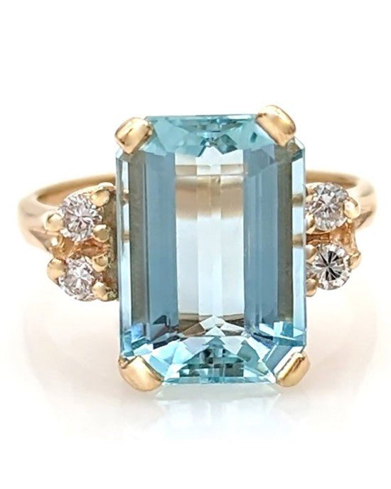 Aquamarine and Diamond Fashion Ring