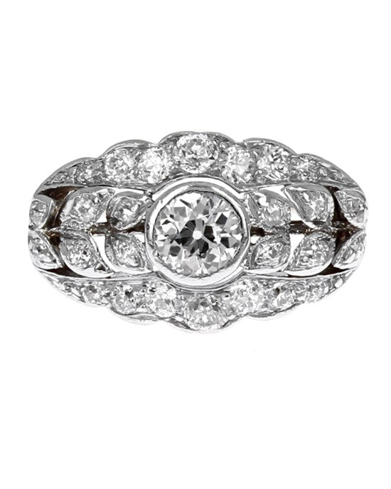 European Diamond Scalloped Edge Ring