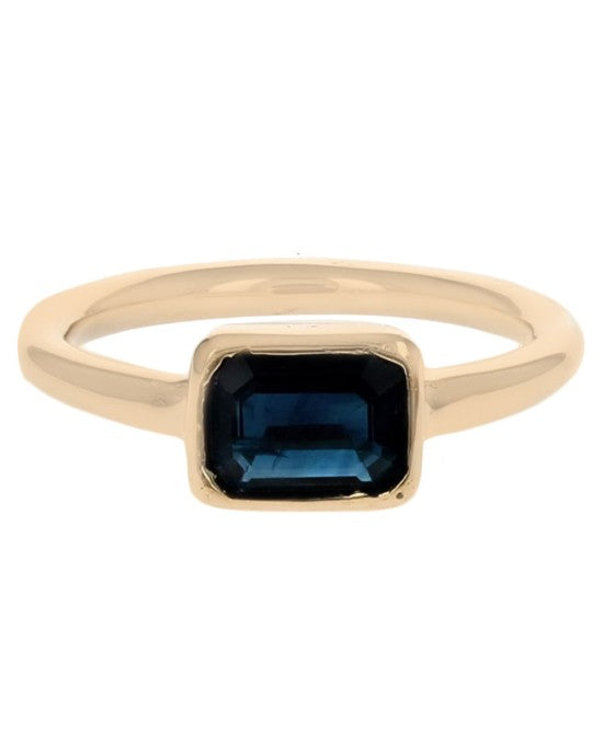 Horizontal Set Sapphire Solitaire Ring