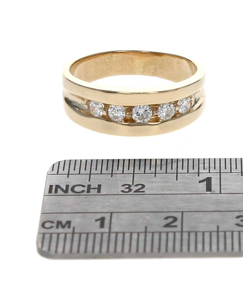 Gentlemans 5 Stone Diamond Band