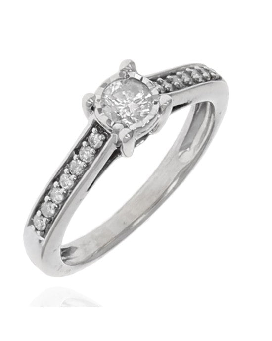 Round Diamond Engagement Ring in White Gold