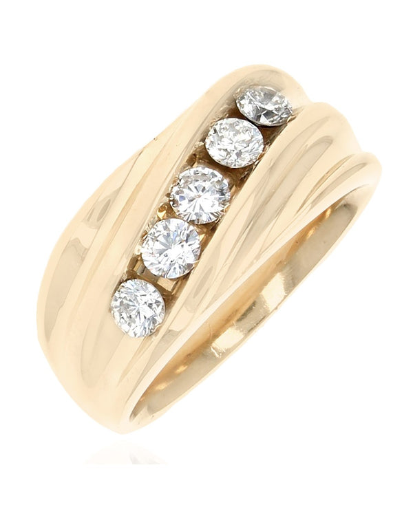 Gentlemen's Diamond Diagonal Fluted Ring in Yellow Gold