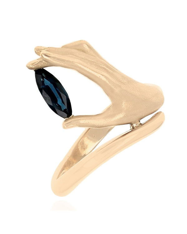 Carrera y Carrera Sapphire Hand Ring